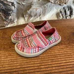 Sanuk slip ons little girl - size 11